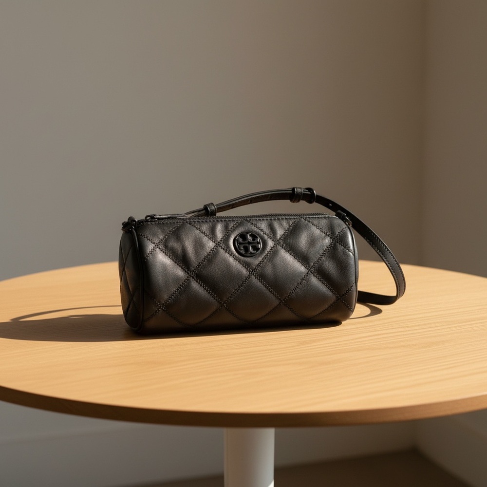 Tory Burch Black Quilted Clutch - Picture 1 of 4